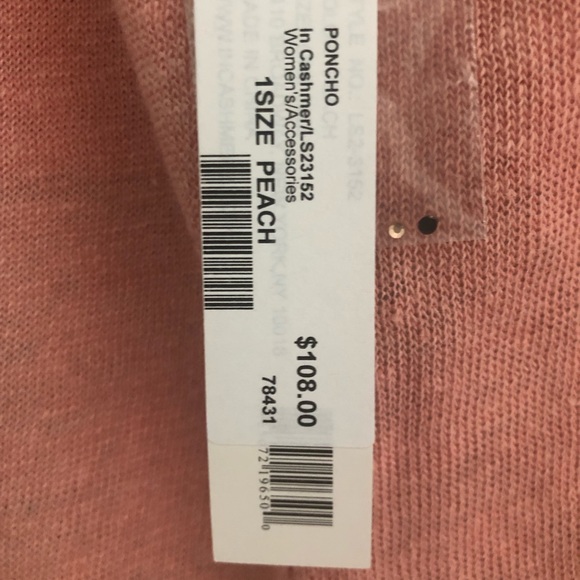 NWT linen light weight shawl or poncho . - Picture 5 of 9